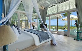 Hidden Hills Villas